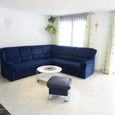 Aristella Saas-Almagell